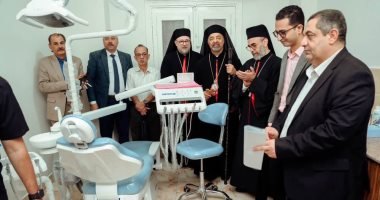 بطريرك الأقباط الكاثوليك يفتتح عيادات طبية بمستوصف القديسة حنة بديروط