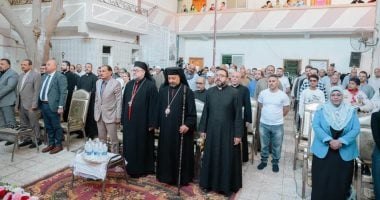 بطريرك الأقباط الكاثوليك يزور رعية ومدرسة «أمشول» بإيبارشية القوصية