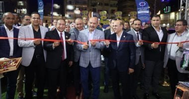 محافظ السويس يفتتح المعرض الشتوي للملابس والمفروشات بتخفيضات تصل 30%