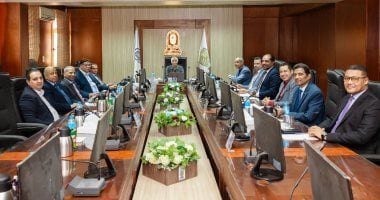 مجلس جامعة الأقصر يناقش تعزيز التعاون الدولى وإنشاء مركز اختبارات بتعاون ألمانى