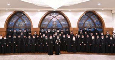 البابا تواضروس الثانى يلتقى كهنة قطاع عزبة النخل والمرج وزوجاتهم